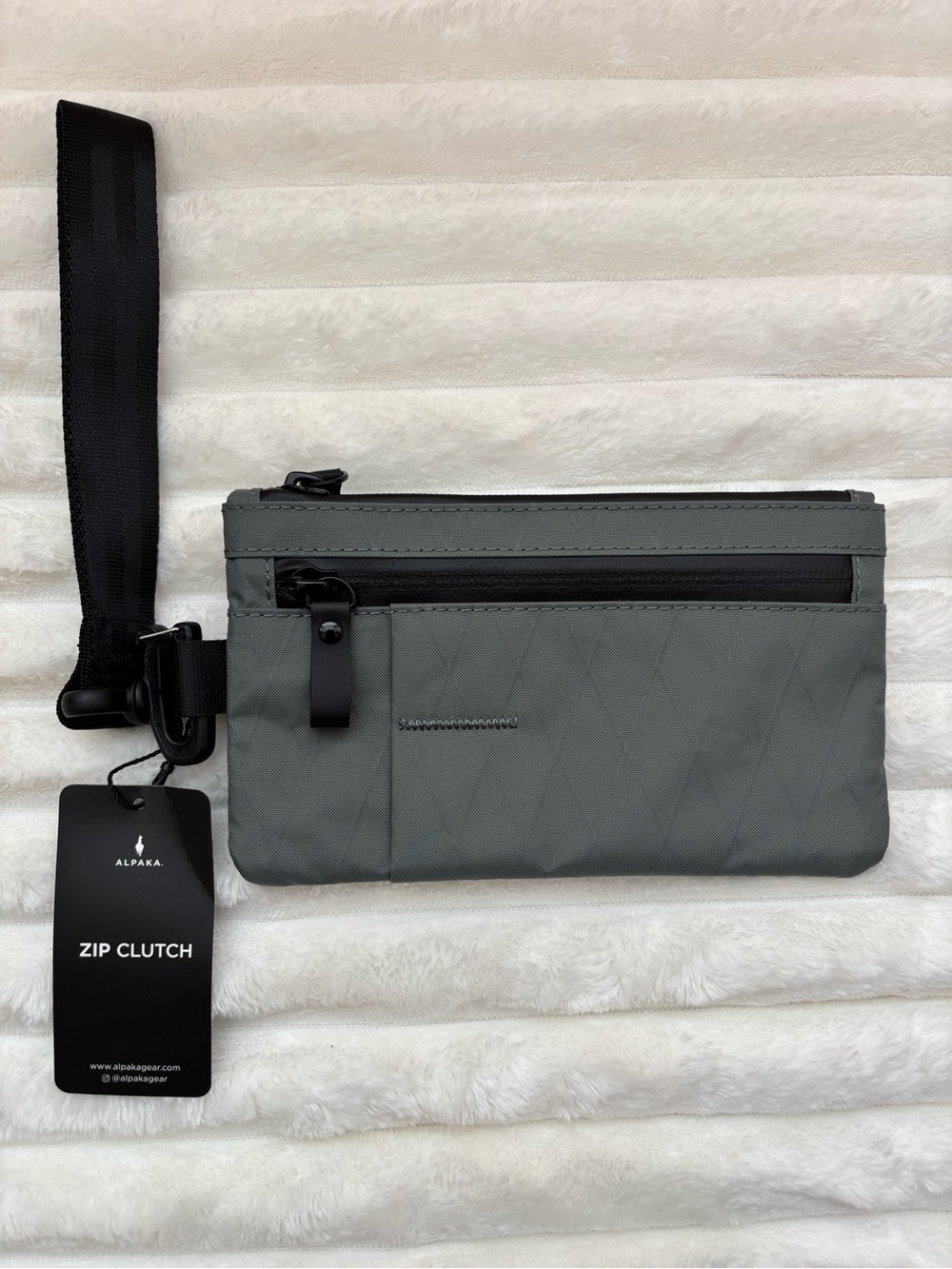 Alpaka Zip Clutch - Slate Gray